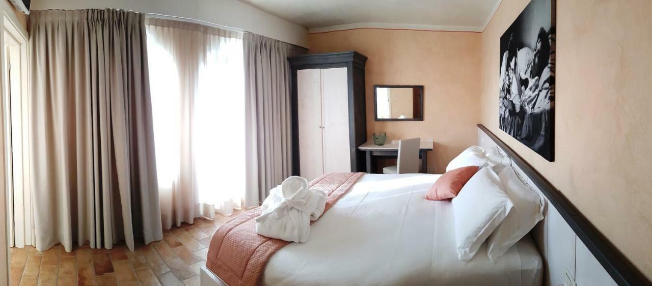 Hotel Locanda Dolce Vita Сан-Дона-ді-П'яве Екстер'єр фото